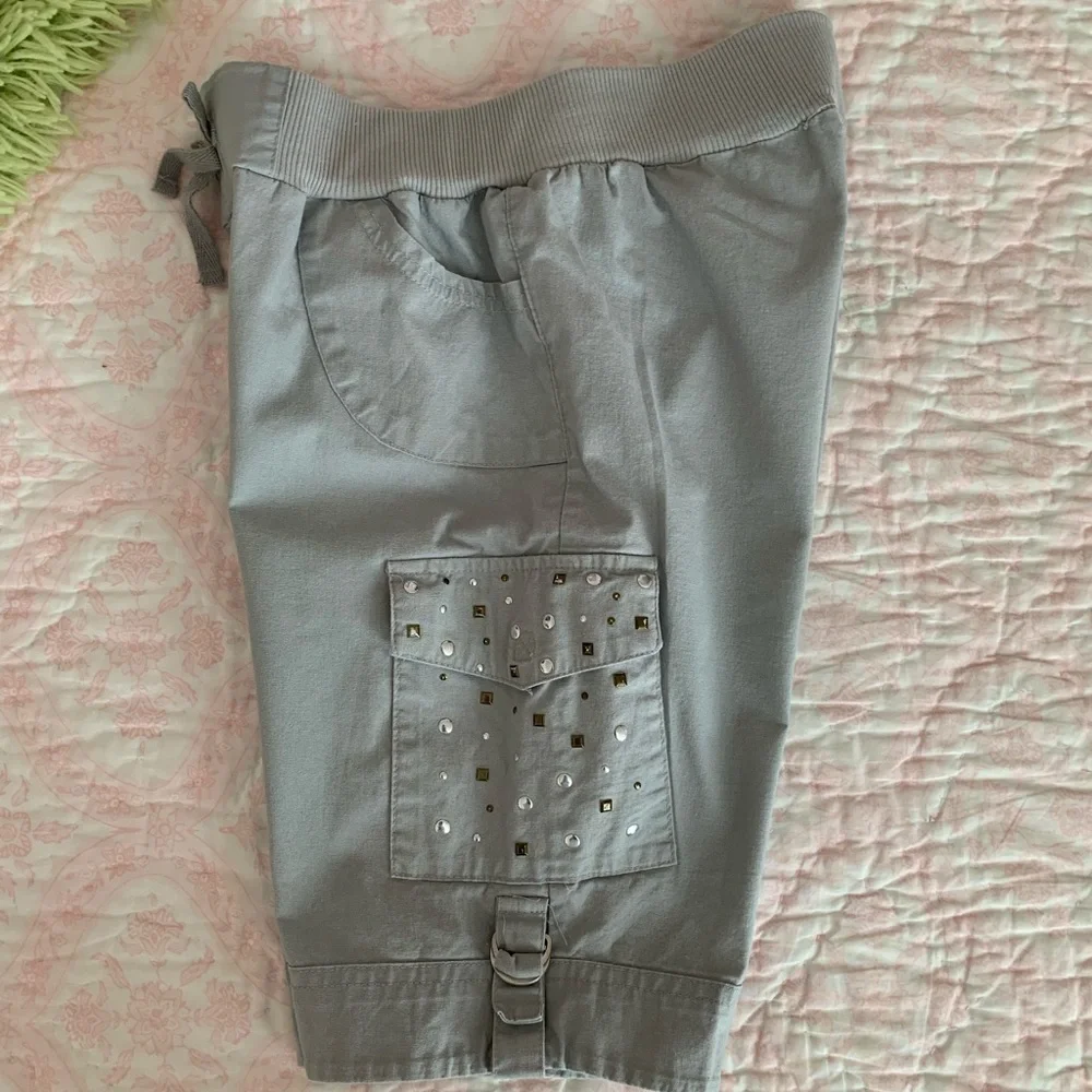 One Step Up Shorts Girl M (10-12) Gray Bermuda Twill Cargo Pocket Studs Stretchy